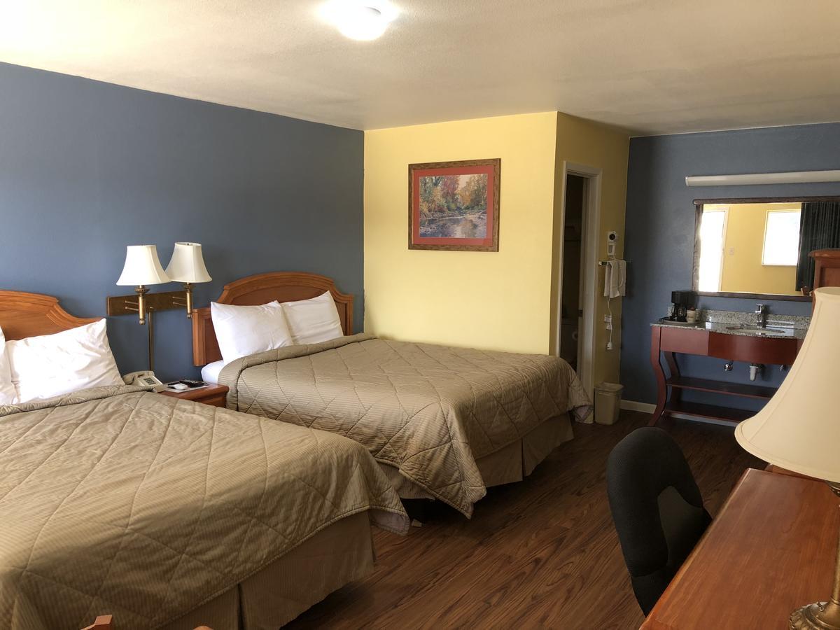 Brady Gold Key Inn المظهر الخارجي الصورة