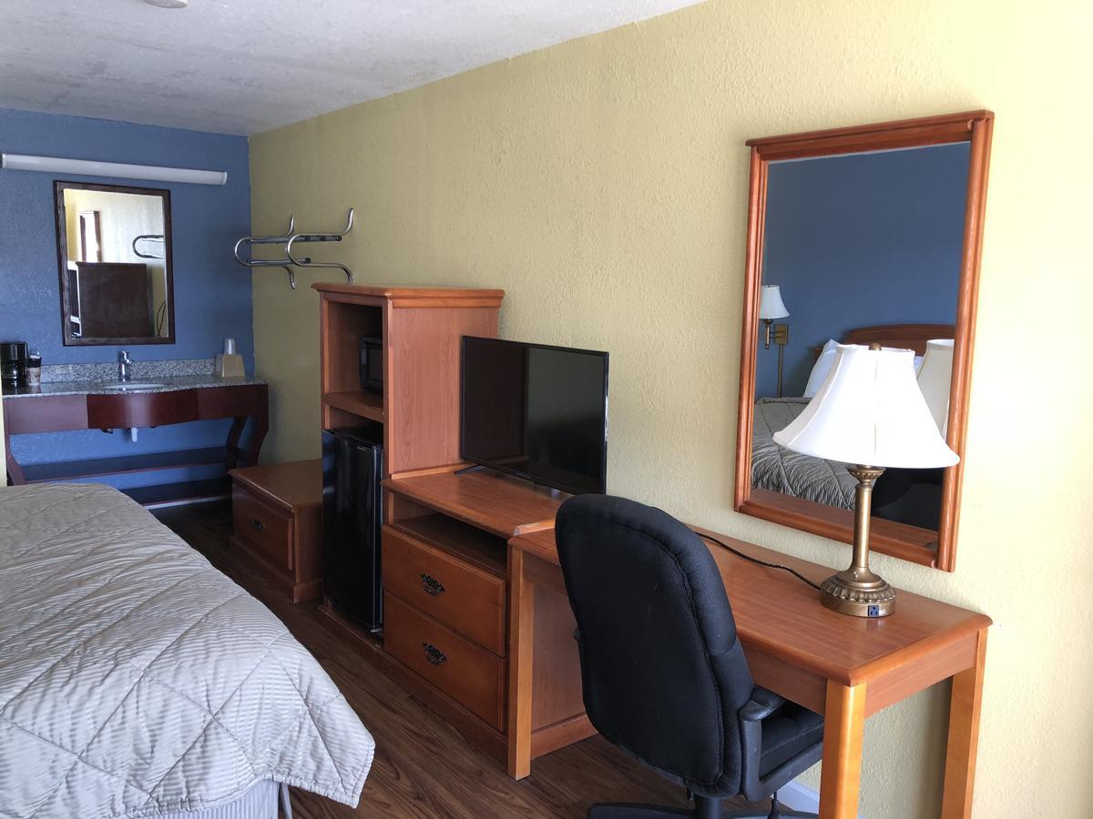 Brady Gold Key Inn المظهر الخارجي الصورة